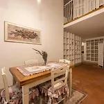 Toscanella Romantic